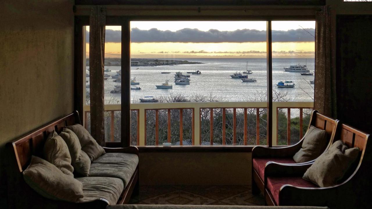 The Galeodan Suites Puerto Baquerizo Moreno Eksteriør bilde