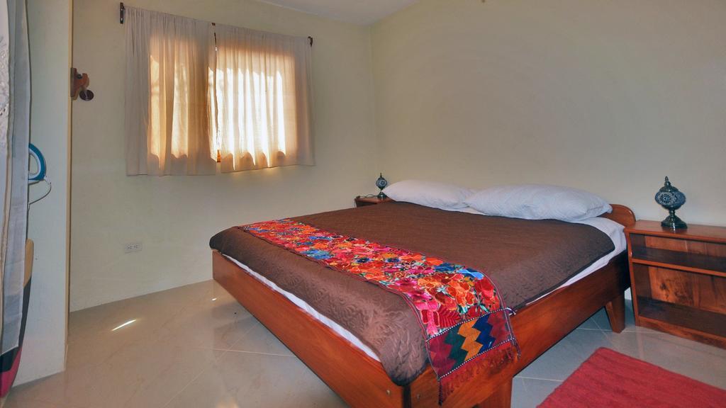 The Galeodan Suites Puerto Baquerizo Moreno Eksteriør bilde