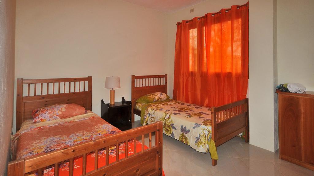 The Galeodan Suites Puerto Baquerizo Moreno Eksteriør bilde